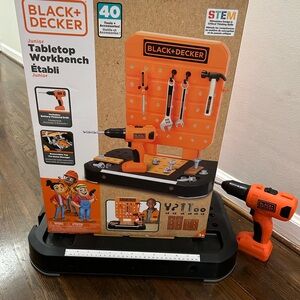 Black & Decker kids tabletop Workbench